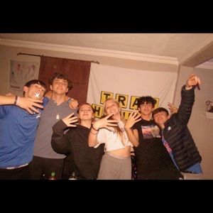 Meet your Posher, Lilly